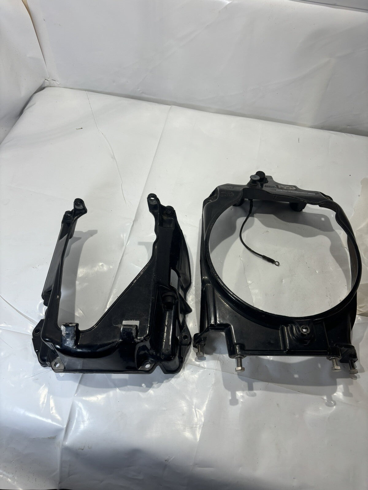Mercury 80hp 2 stroke outboard metal brackets 52468