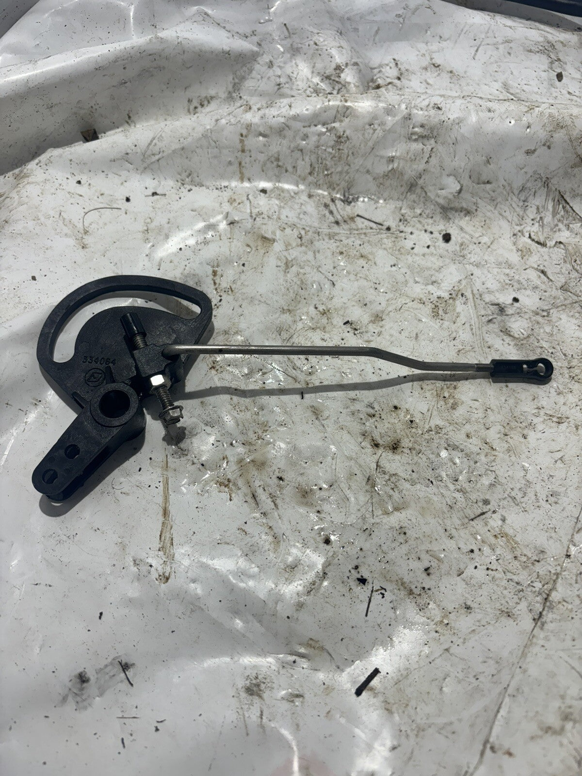 JOHNSON EVINRUDE 40 48 50 HP THROTTLE LEVER CAM 334064
