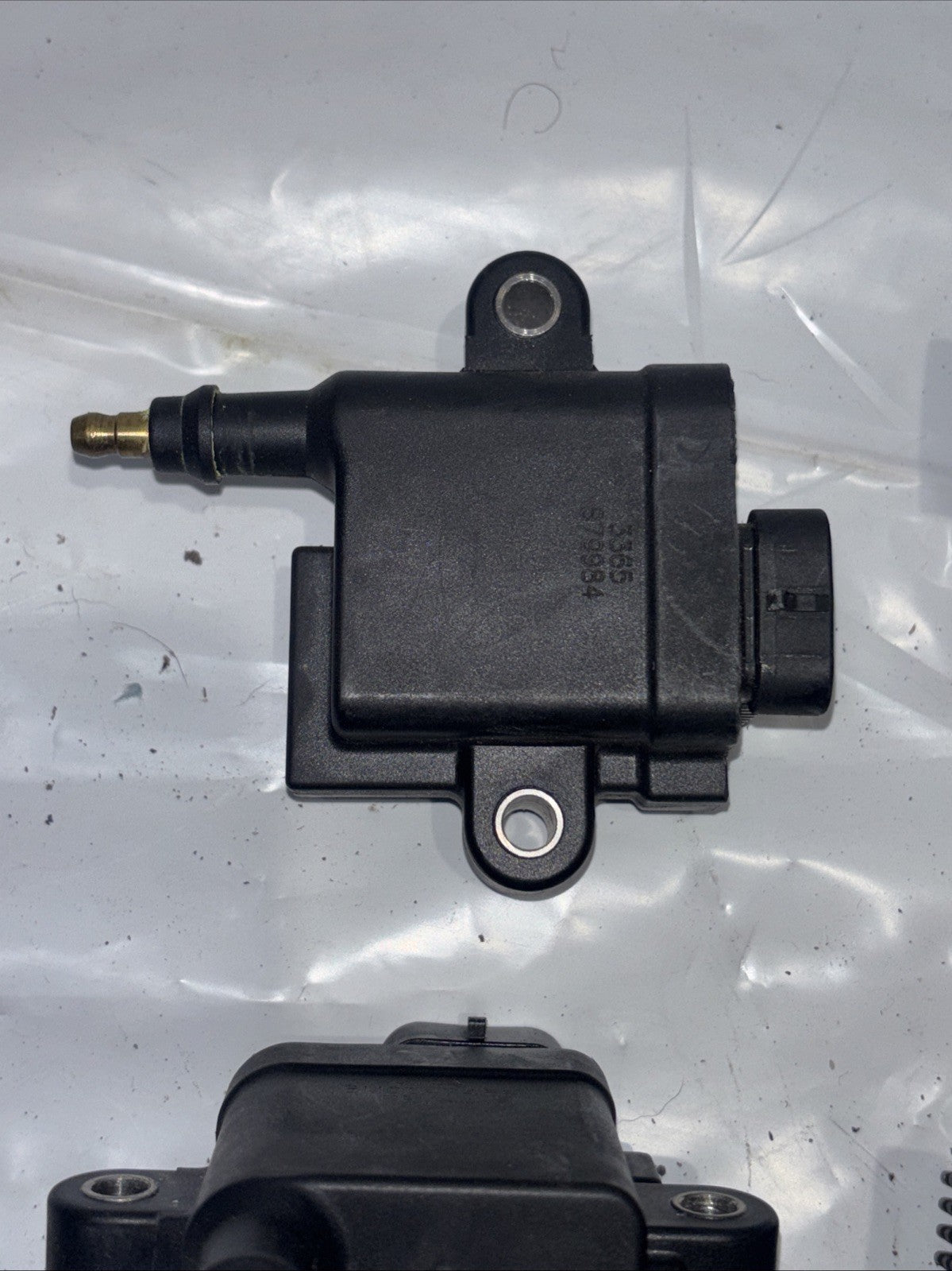 Ignition Coil for Mercury Optimax 300-8M0077471 339-879984T00  300-879984T01