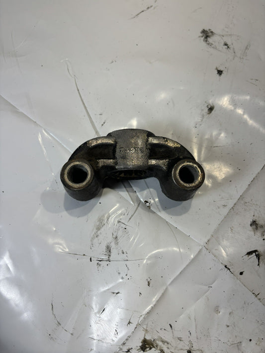 73984 Mercury 1973-1985 Bottom Yoke 80 85 90 115 140 150 HP