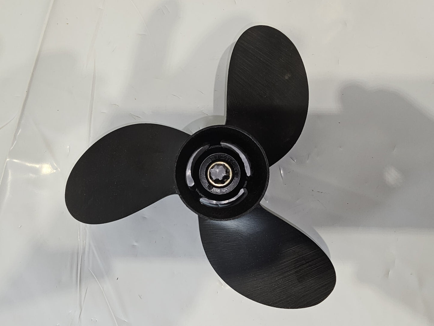 QUICKSILVER PROP 48-47944A   8 7/8" dia  5" PITCH