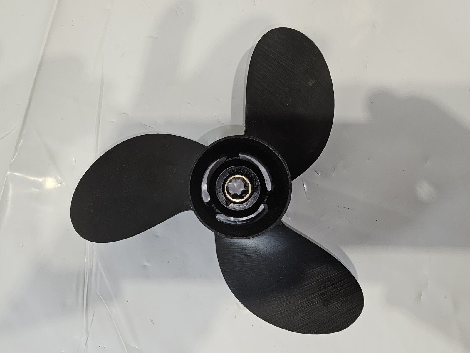 QUICKSILVER PROP 48-47944A   8 7/8" dia  5" PITCH