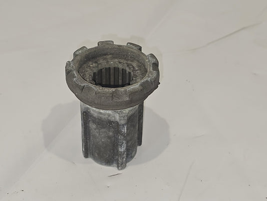 826074  Mercury Marine Propeller Hub Adaptor  15 Spline Drive Sleeve