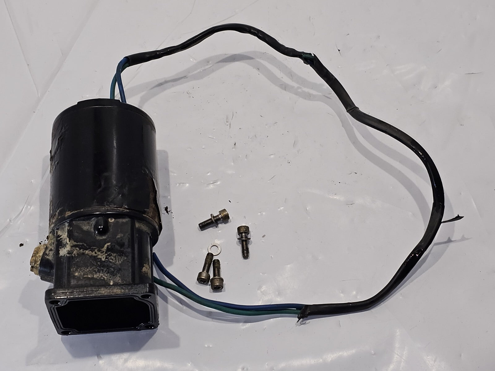 POWER TRIM MOTOR MERCURY 826729A10