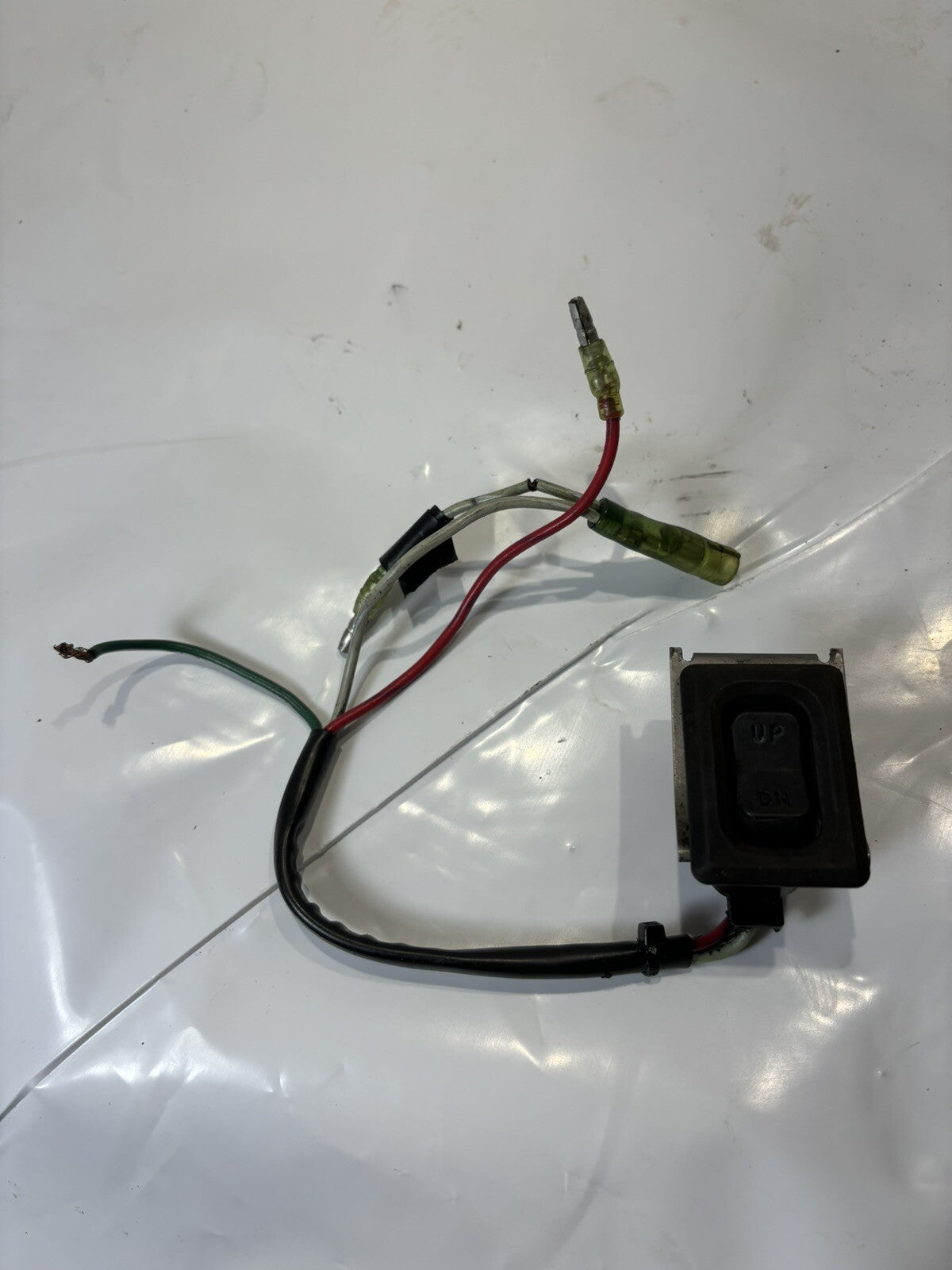 Mercury cowl trim switch 8M0042301