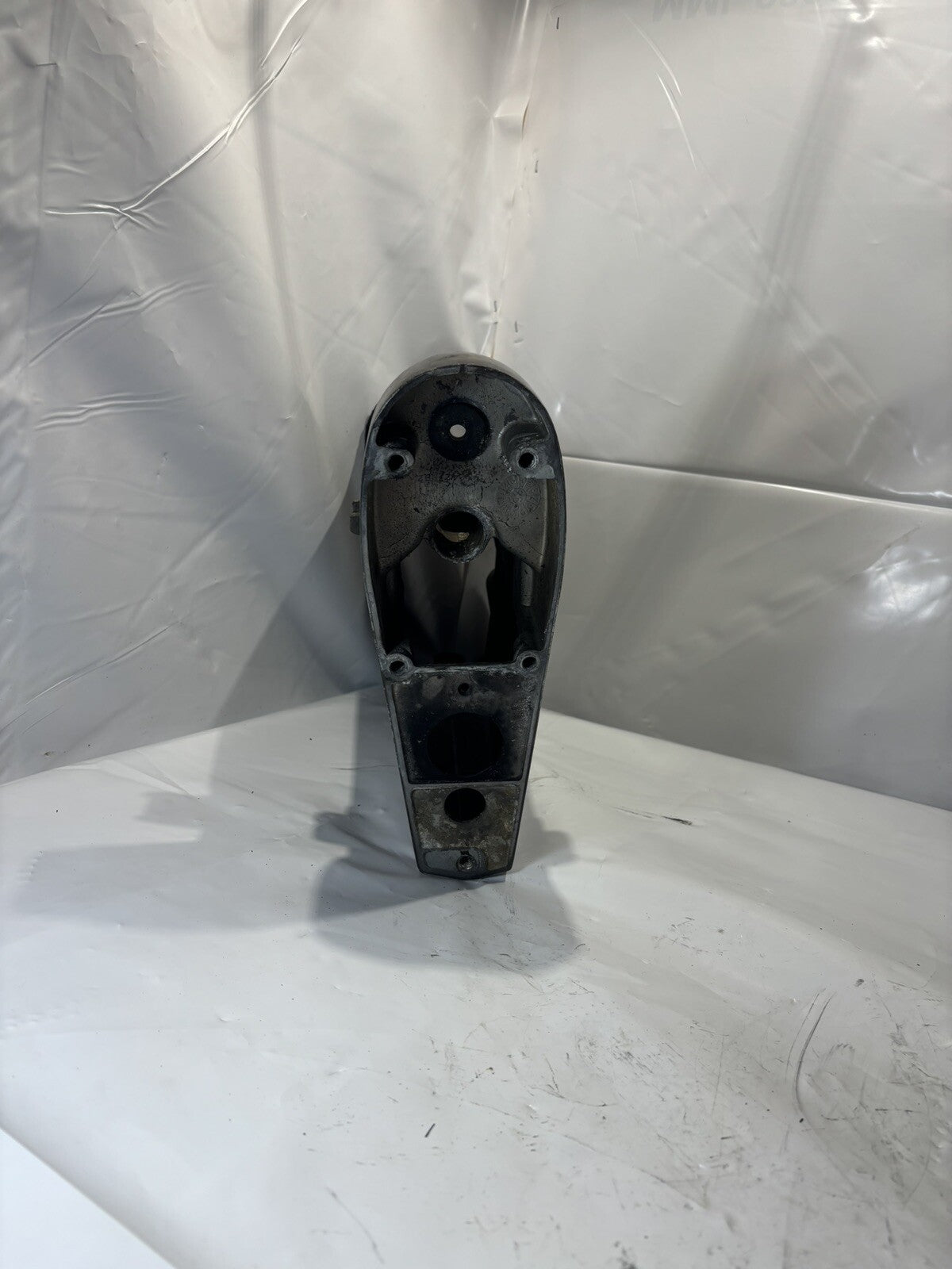 Evinrude Johnson Outer Exhaust Housing 0332427
