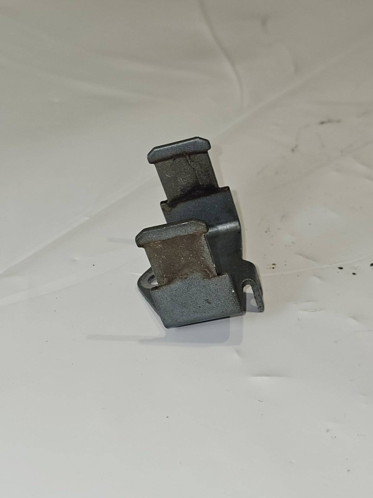 YAMAHA OUTBOARD SWITCH PLATE FITTING 6E7-81945-00-00