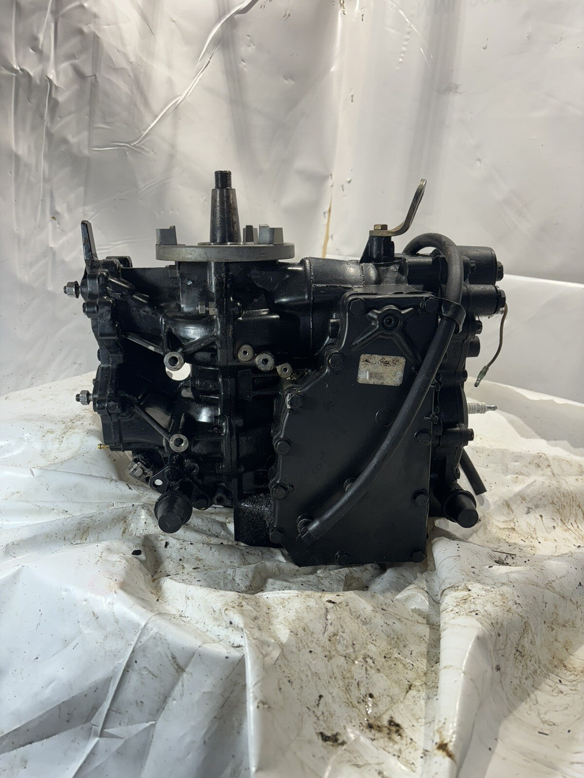 OMC Johnson Evinrude 40-50 hp powerhead crankcase assembly 0435535
