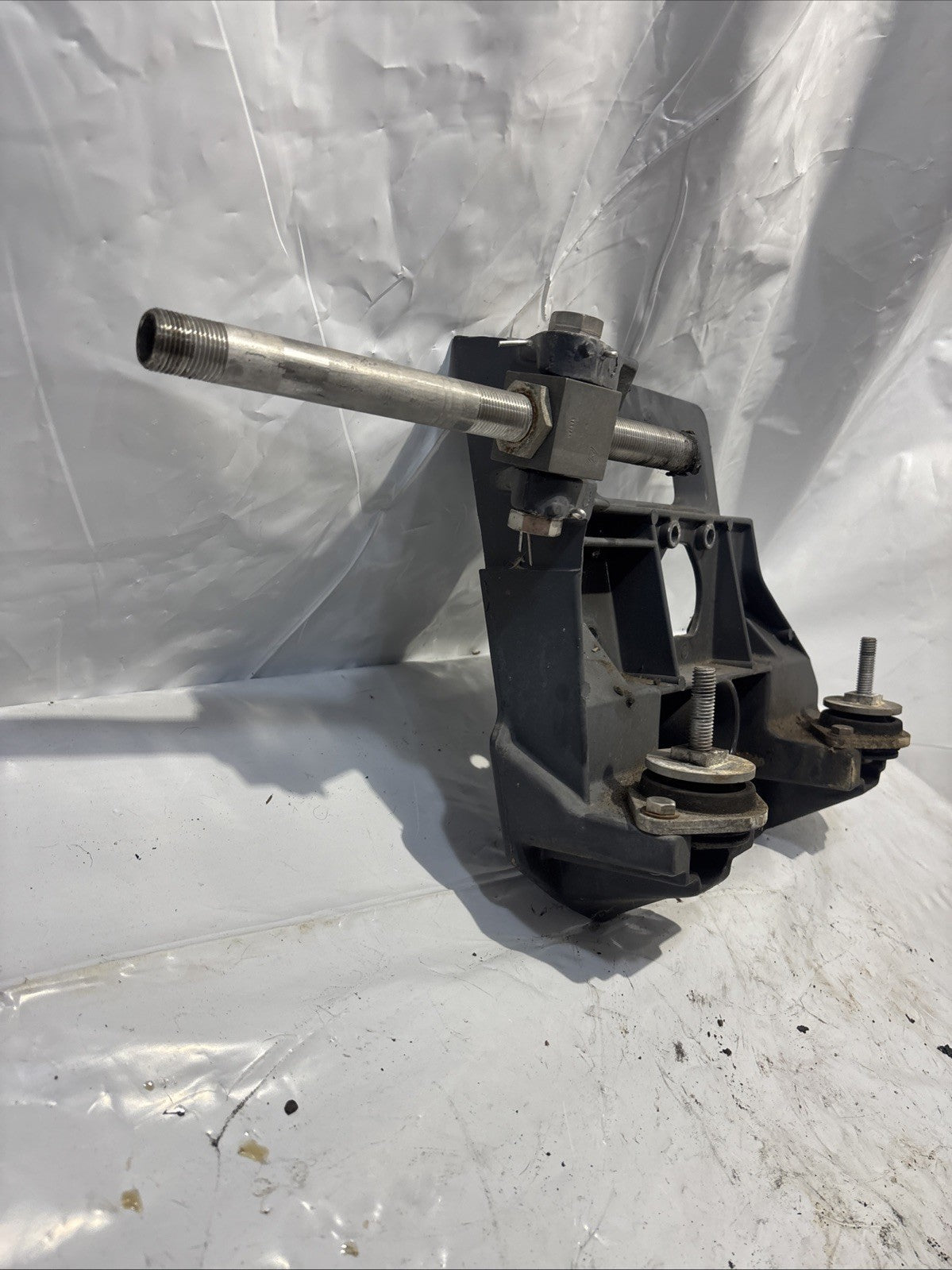 OMC 912537 0912537 911661 0911661 Cobra Rear Transom Plate V6 V8 1986-89