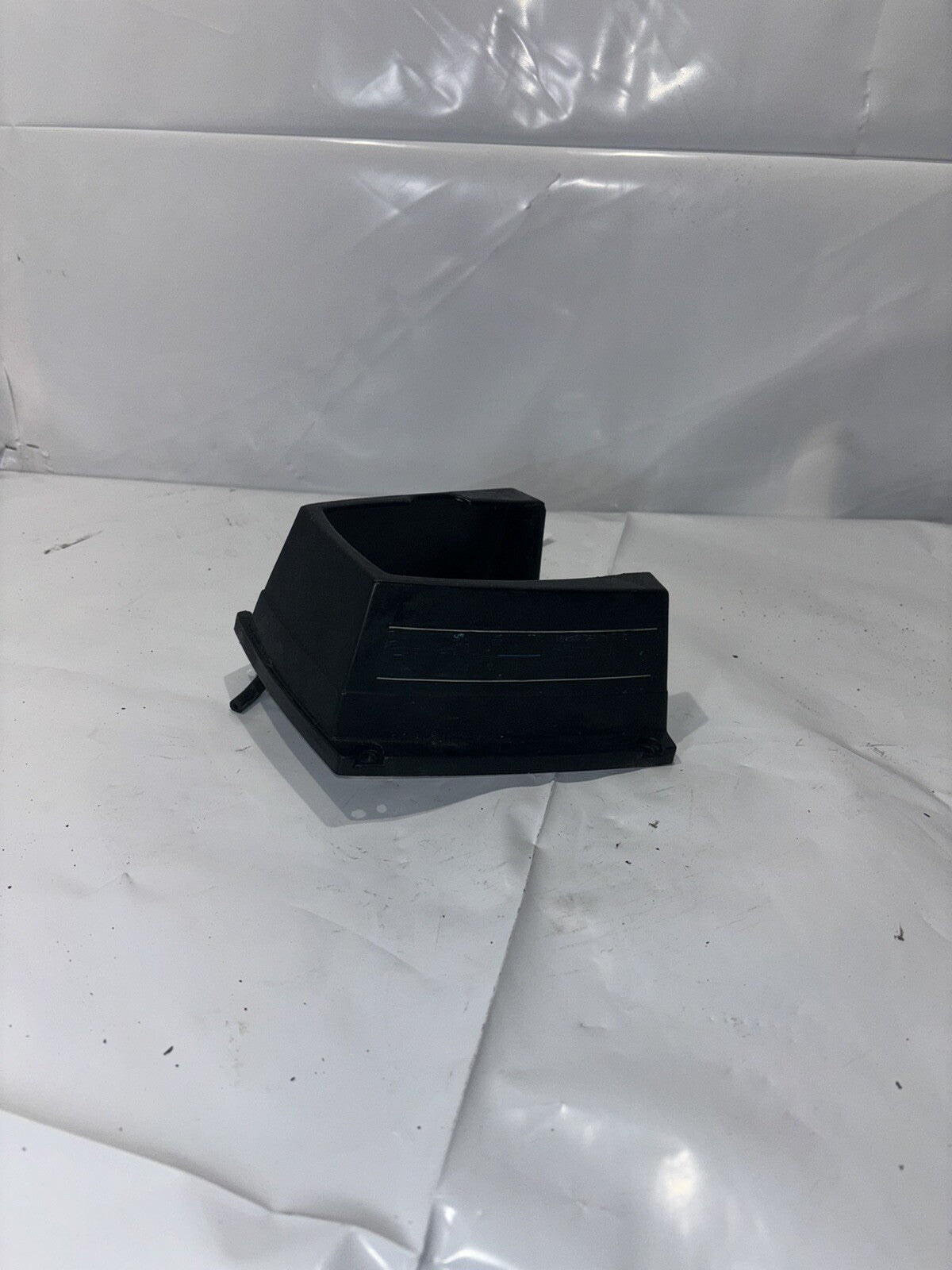 Mercury 7.5hp Outboard Lower Housing Cover Trim Cowl 96515F 1