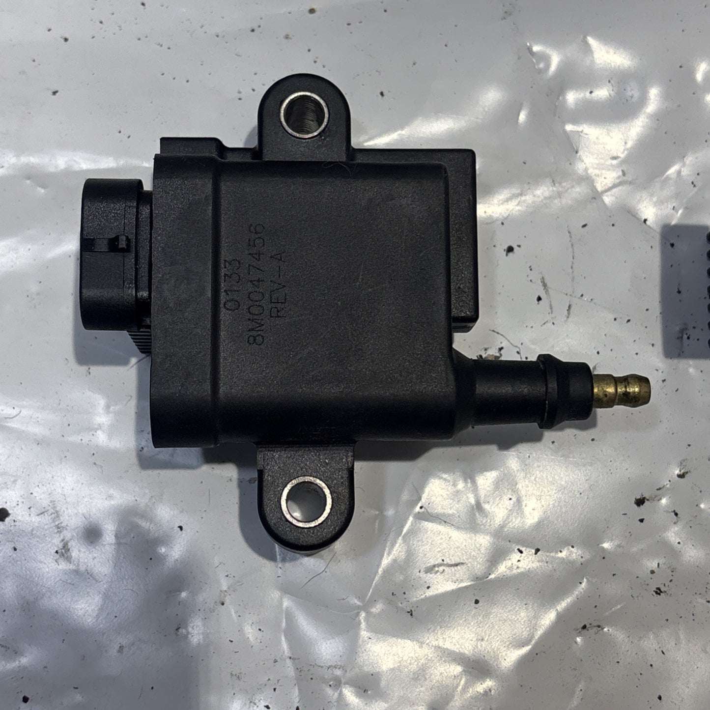 Ignition Coil for Mercury Optimax 300-8M0077471 339-879984T00  300-879984T01