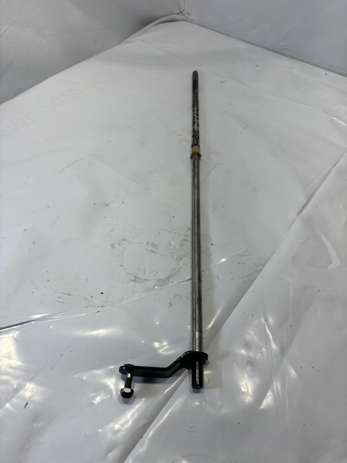 Mercury UPPER SHIFT SHAFT 20" L 50 HP 2 STROKE 812891A1