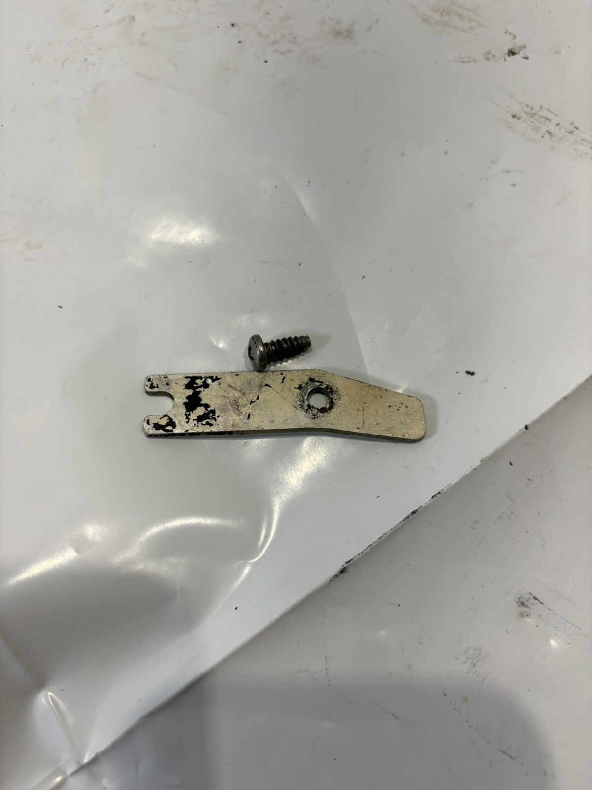 MERCURY OUTBOARD RETAINER 74354