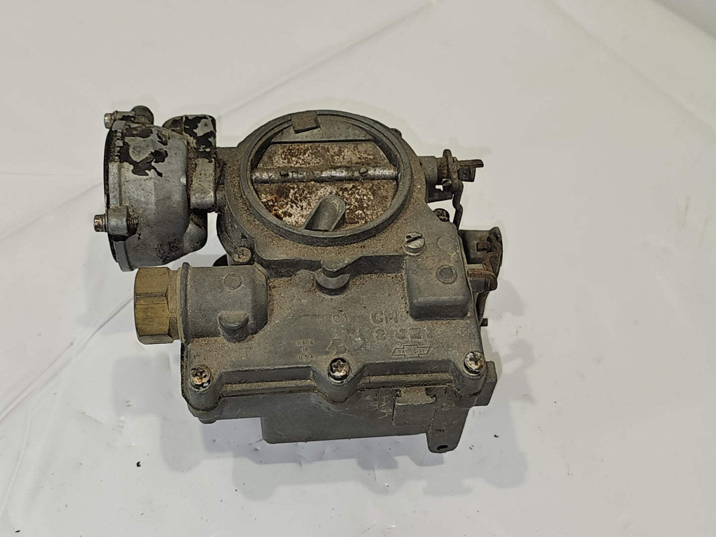 GM 2 JET CARBURETOR 7041110