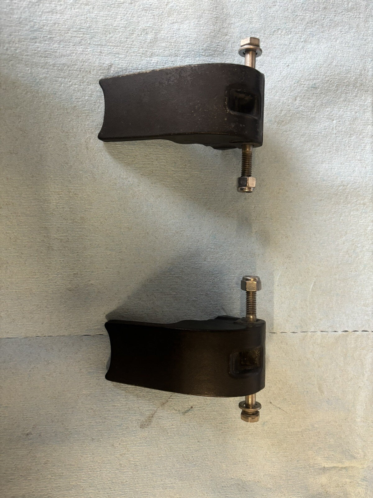 *OEM* (LOT OF 2) 0750 Mercury COWL HANDLE 852361T02