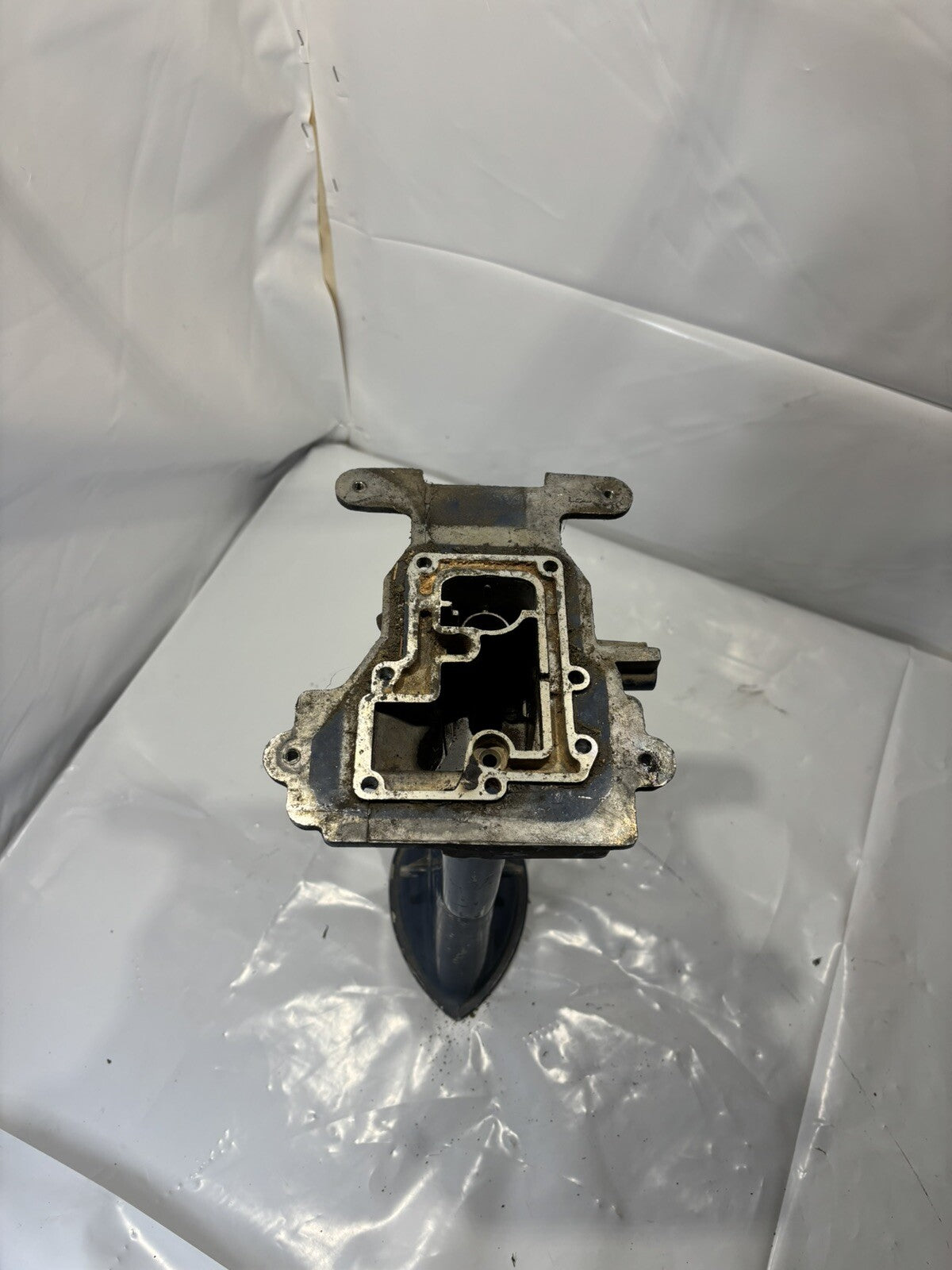 Johnson Evinrude Exhaust Housing 0385850