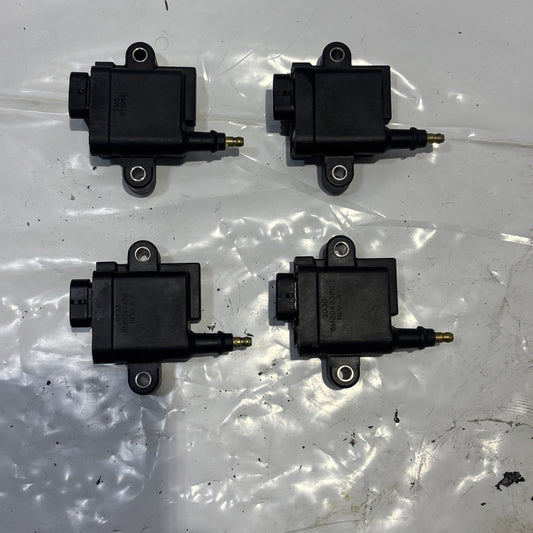 Ignition Coil for Mercury Optimax 300-8M0077471 339-879984T00  300-879984T01