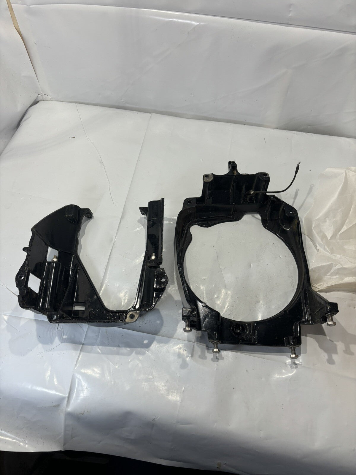 Mercury 80hp 2 stroke outboard metal brackets 52468