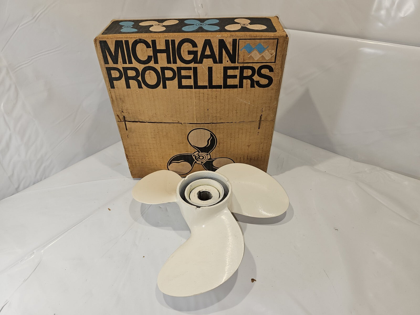 ALUMINUM 13" X 10P MICHIGAN WHEEL PROP, PJ 53, VERY OLD PIN STYLE HUB, # 966