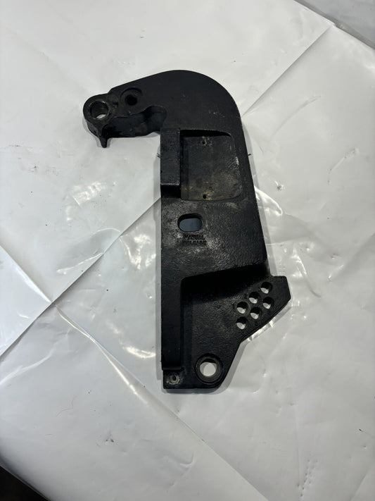 JOHNSON EVINRUDE STERN BRACKET PORT 0351922