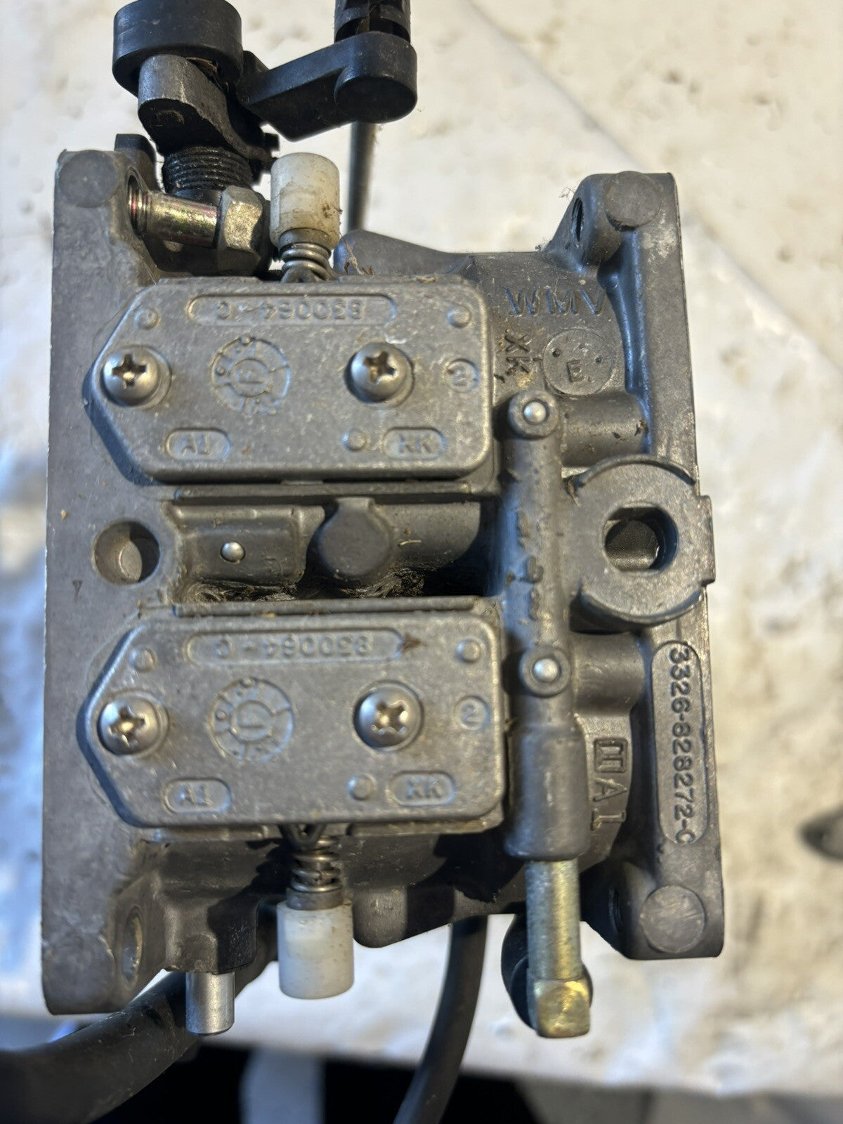 MERCURY 150 HP CARB CARBURETOR SET (WMV 2) 828272