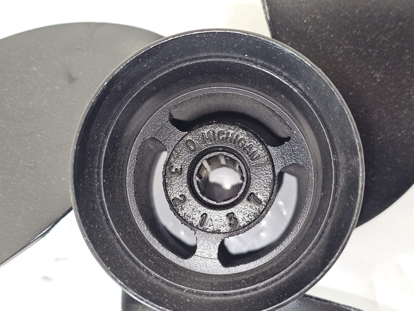MICHIGAN WHEEL PROP 032137 9 3/4" dia. 5 1/2"P