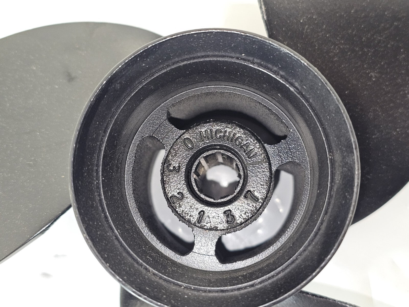 MICHIGAN WHEEL PROP 032137 9 3/4" dia. 5 1/2"P