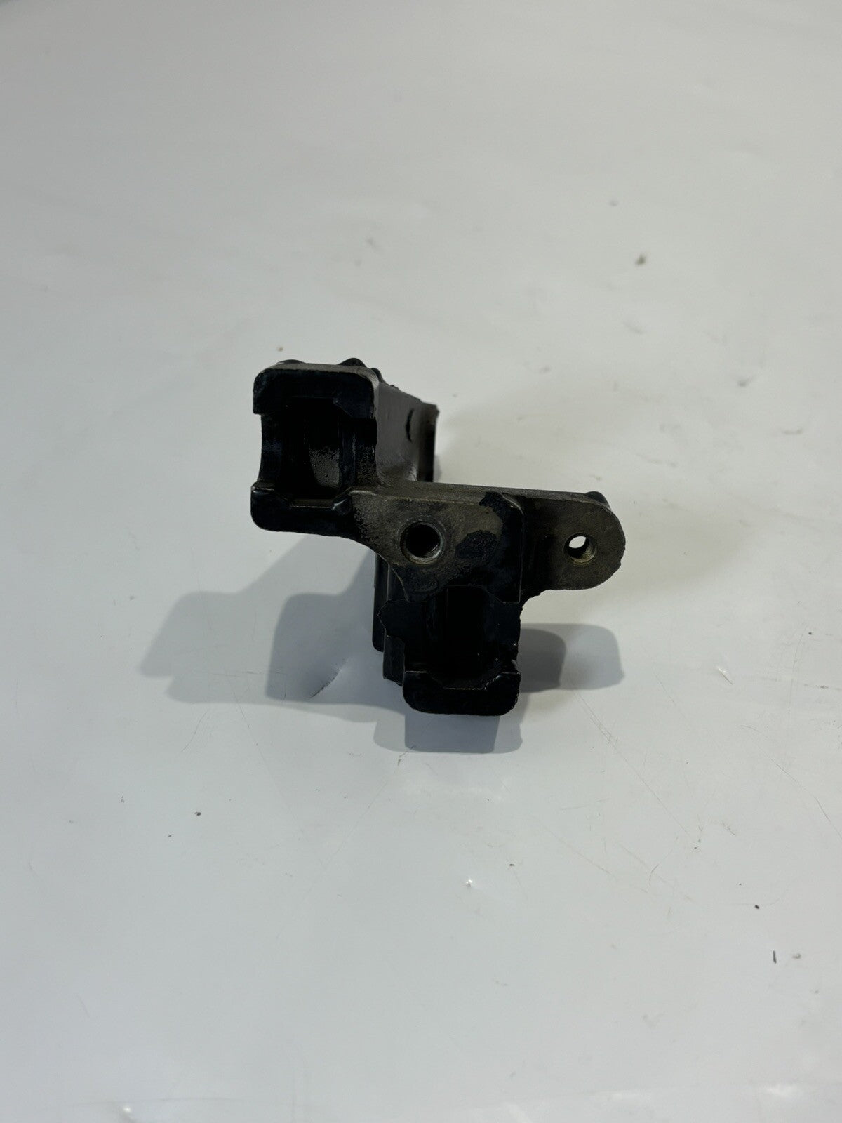 Johnson Evinrude Outboard Anchor Bracket 0333766