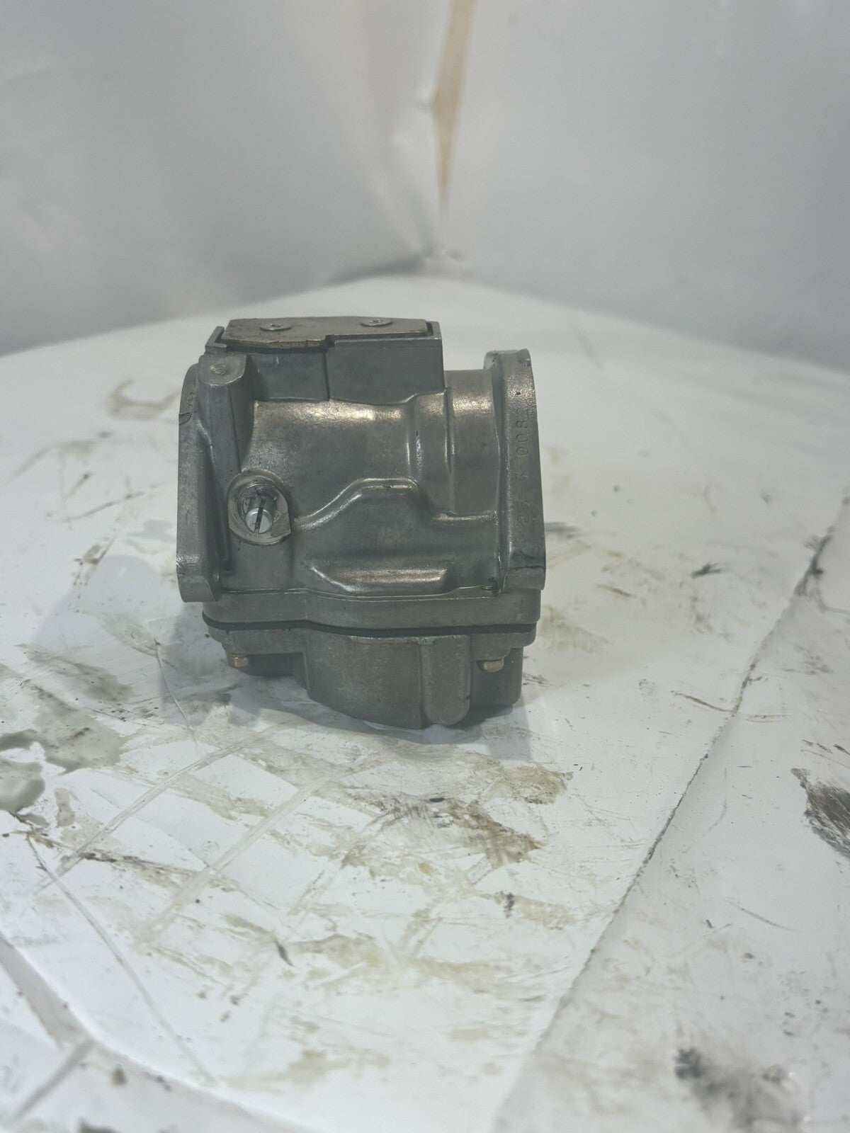 Mercury Mariner 50 HP Outboard USED 3301-813774-C Carburetor Top Carb
