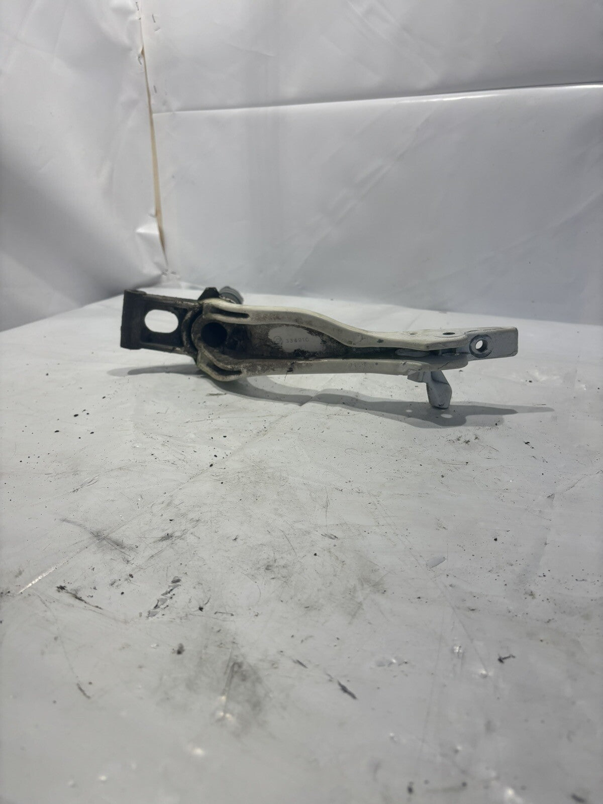JOHNSON EVINRUDE 9.9 HP & 15 HP STEERING BRACKET 33891C 1996 & UP STEERING ARM