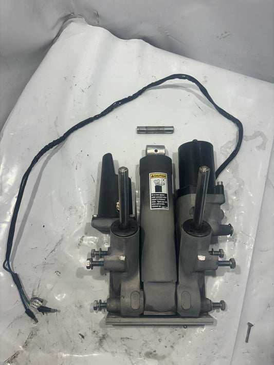 Mercury 135 150 175 200 225 250 HP Outboard Tilt and Trim Unit 855998A11