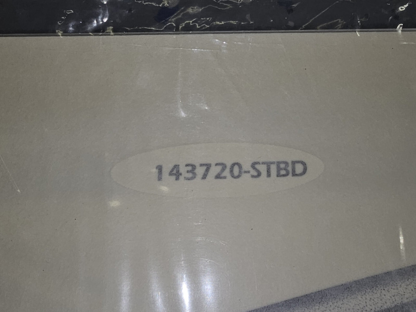 LOWE BOAT DECAL SET  1974032
