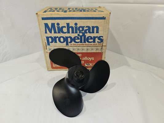 Michigan Wheel Prop 012046 593437 9.5 X 10 pitch RH Evinrude Johnson pin drive
