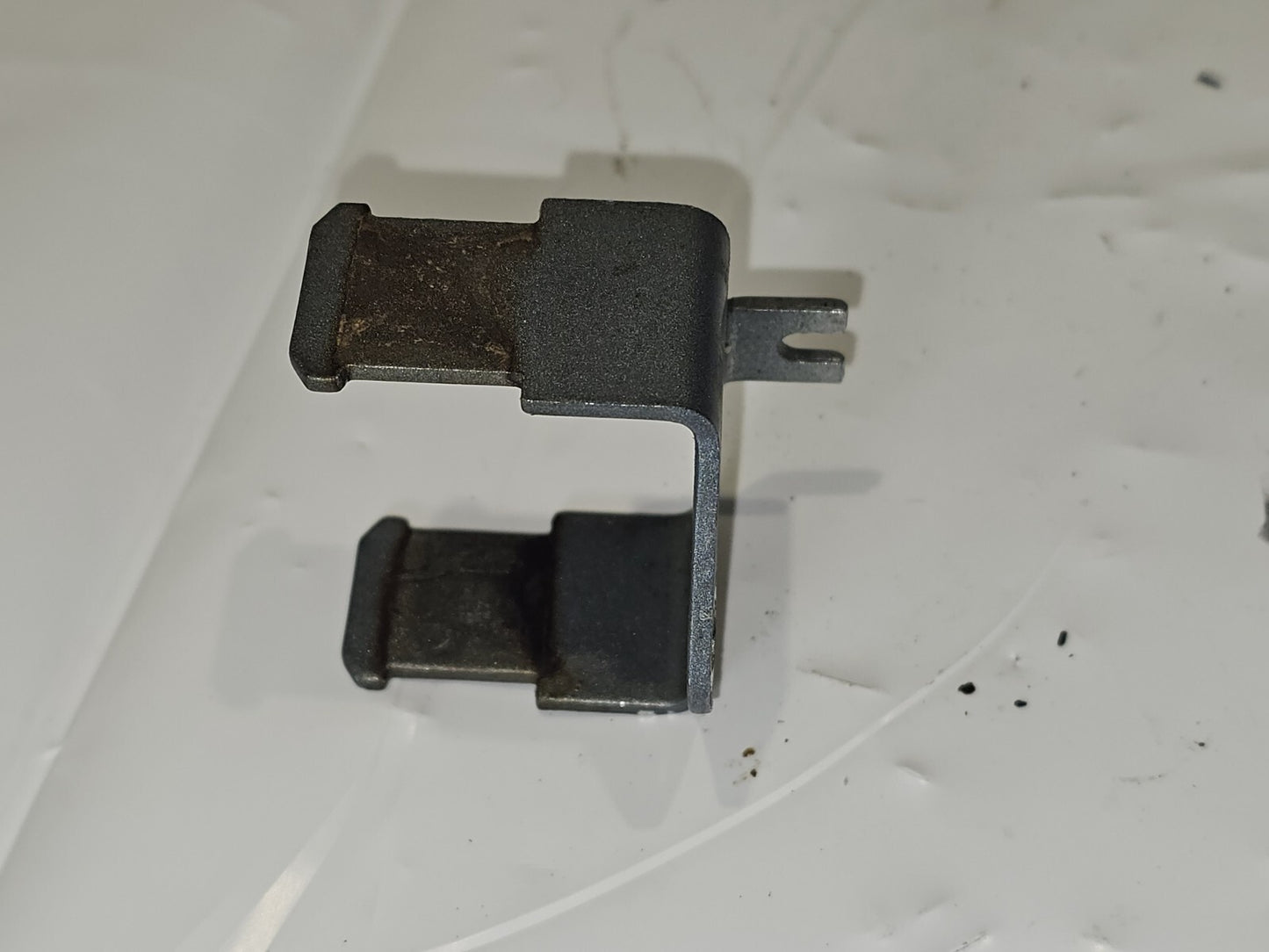 YAMAHA OUTBOARD SWITCH PLATE FITTING 6E7-81945-00-00