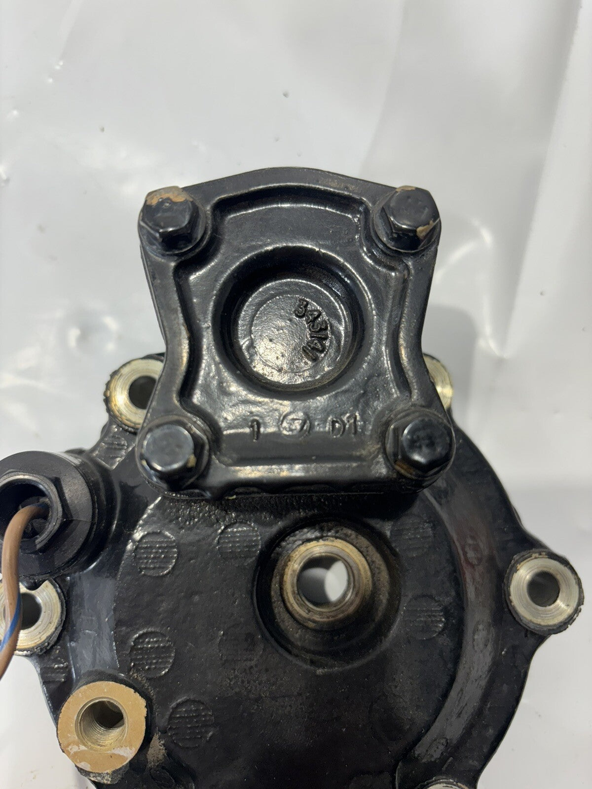 Johnson Evinrude Cylinder Head 0339540