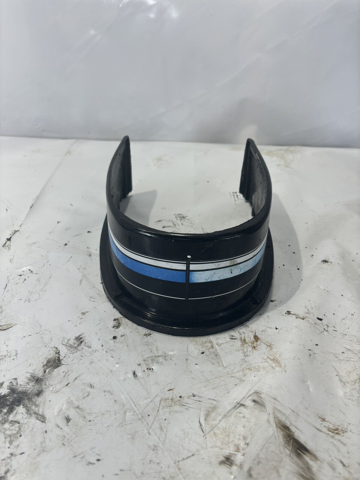 Mercury 80 HP Driveshaft Housing Trim Cover 37417