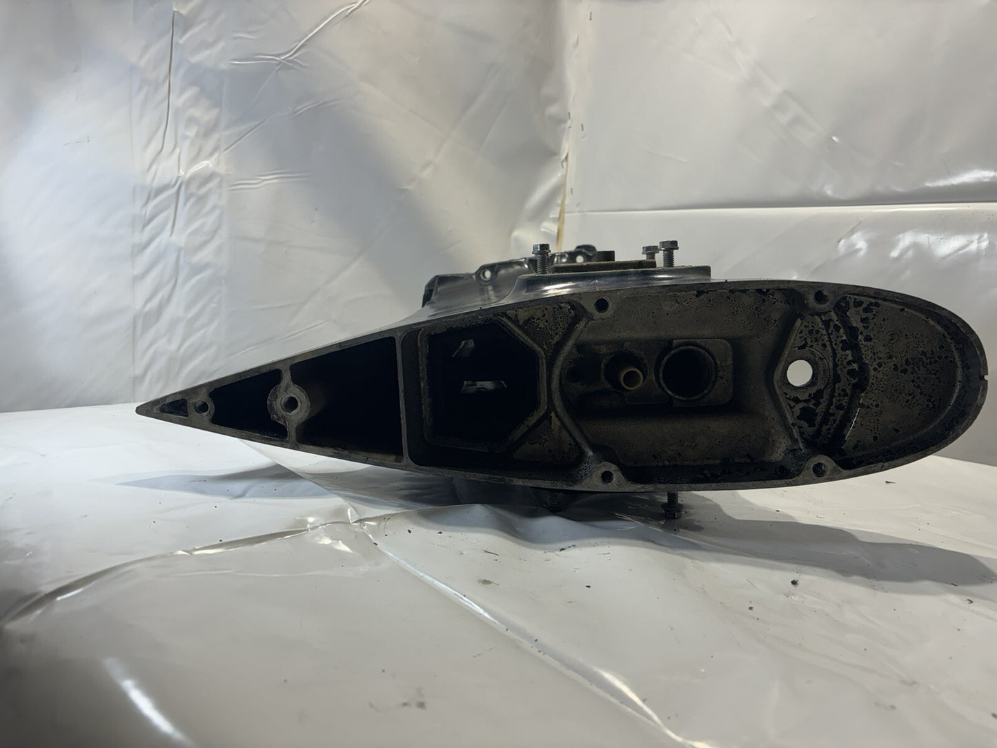 Evinrude Johnson Exhaust Housing 340824