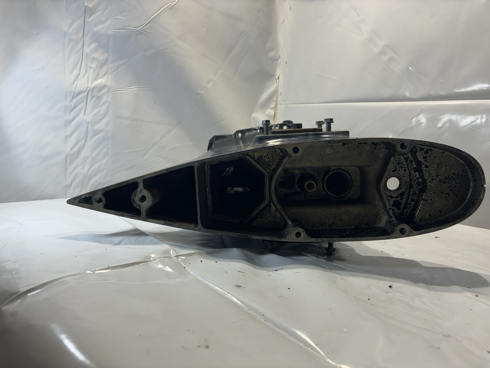 Evinrude Johnson Exhaust Housing 340824