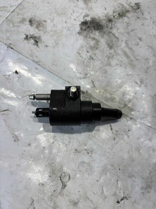 Mercury  Fuel Connector 50hp 816856T01