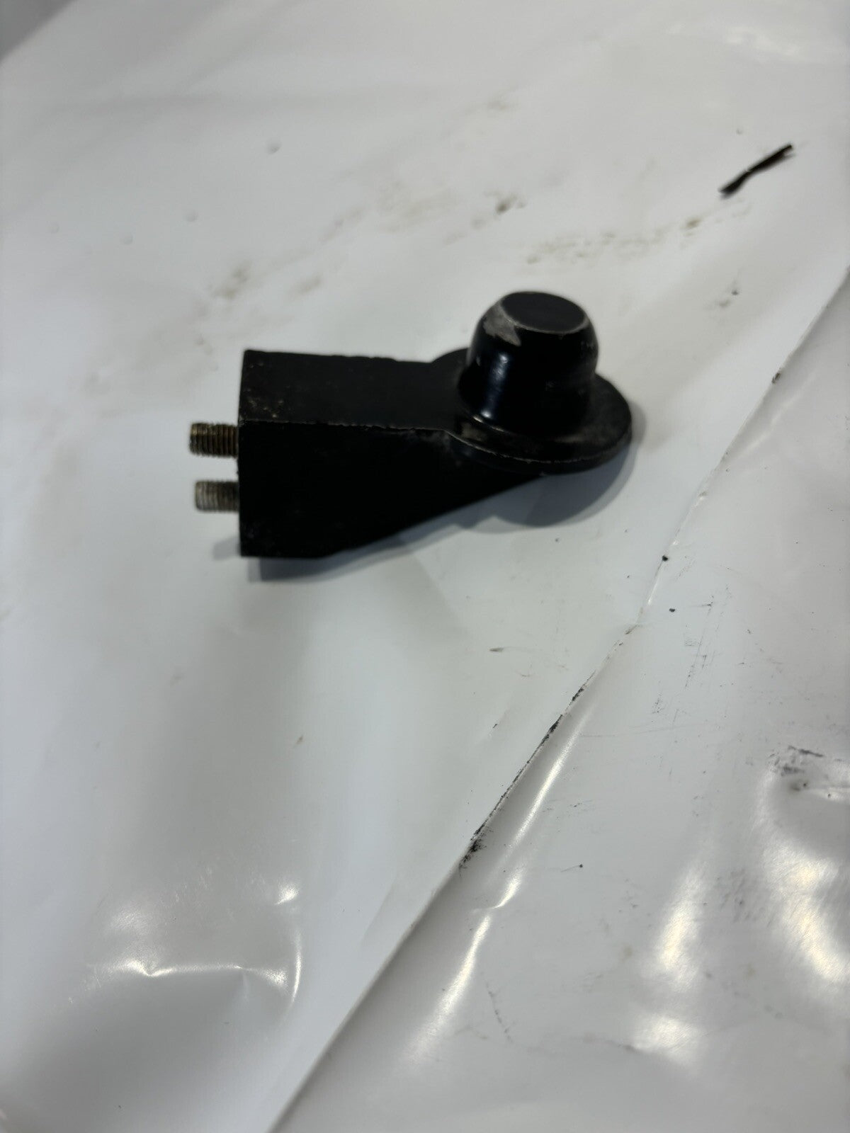 Mercury Bottom Colwing Latch Anchor 39474