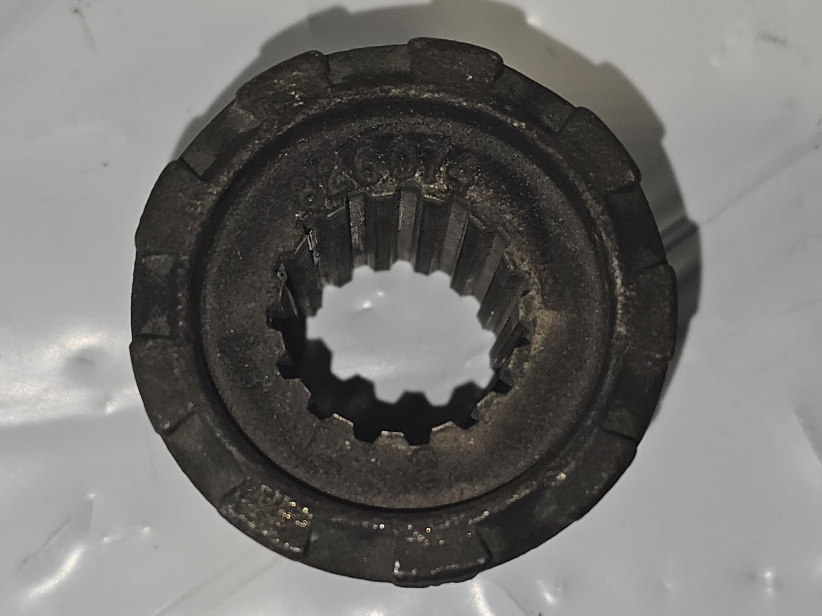 826074  Mercury Marine Propeller Hub Adaptor  15 Spline Drive Sleeve