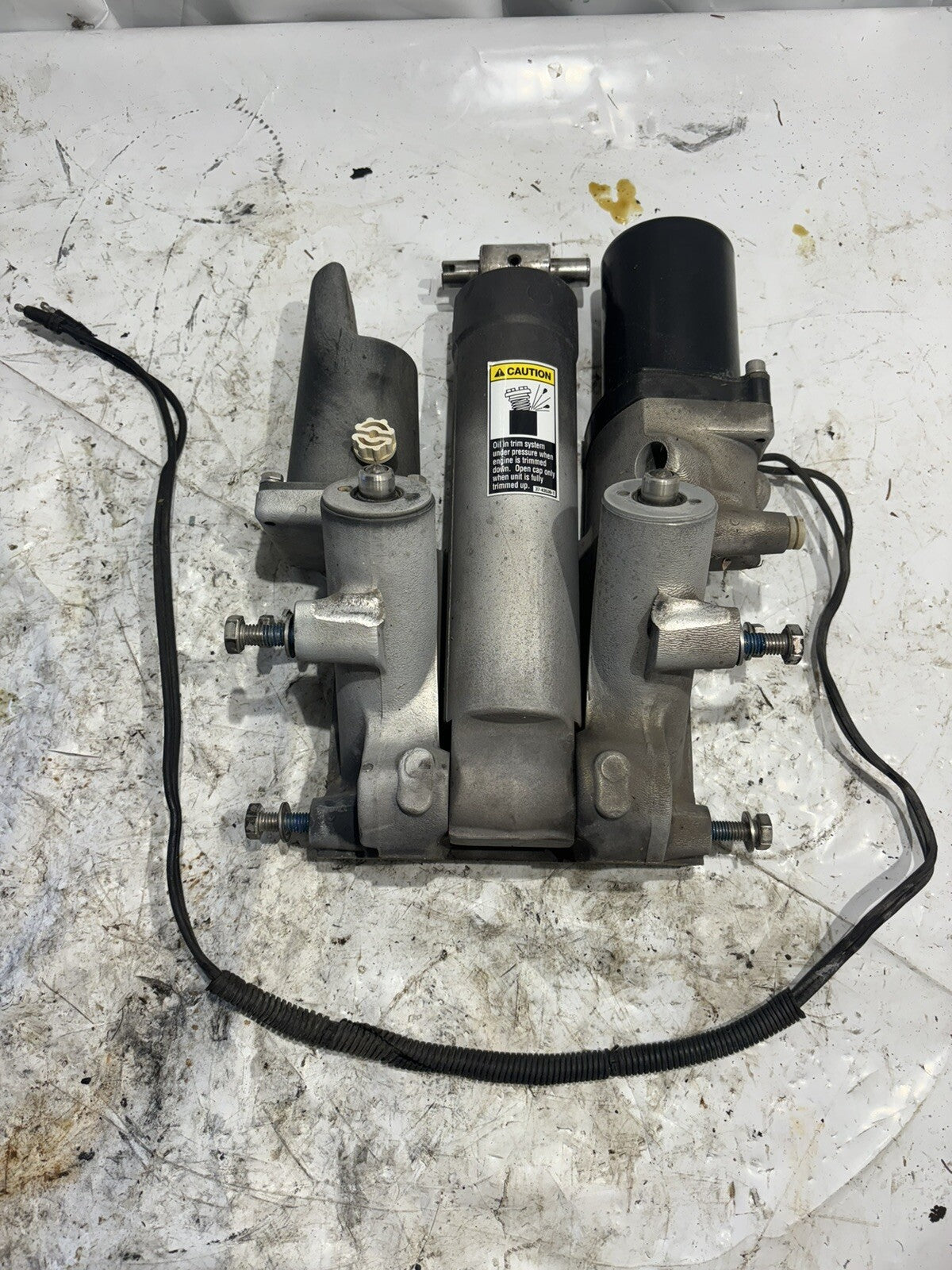 Mercury 1992-2014 Power Trim 110 115 135 140 150 175 200 225 250HP 1  