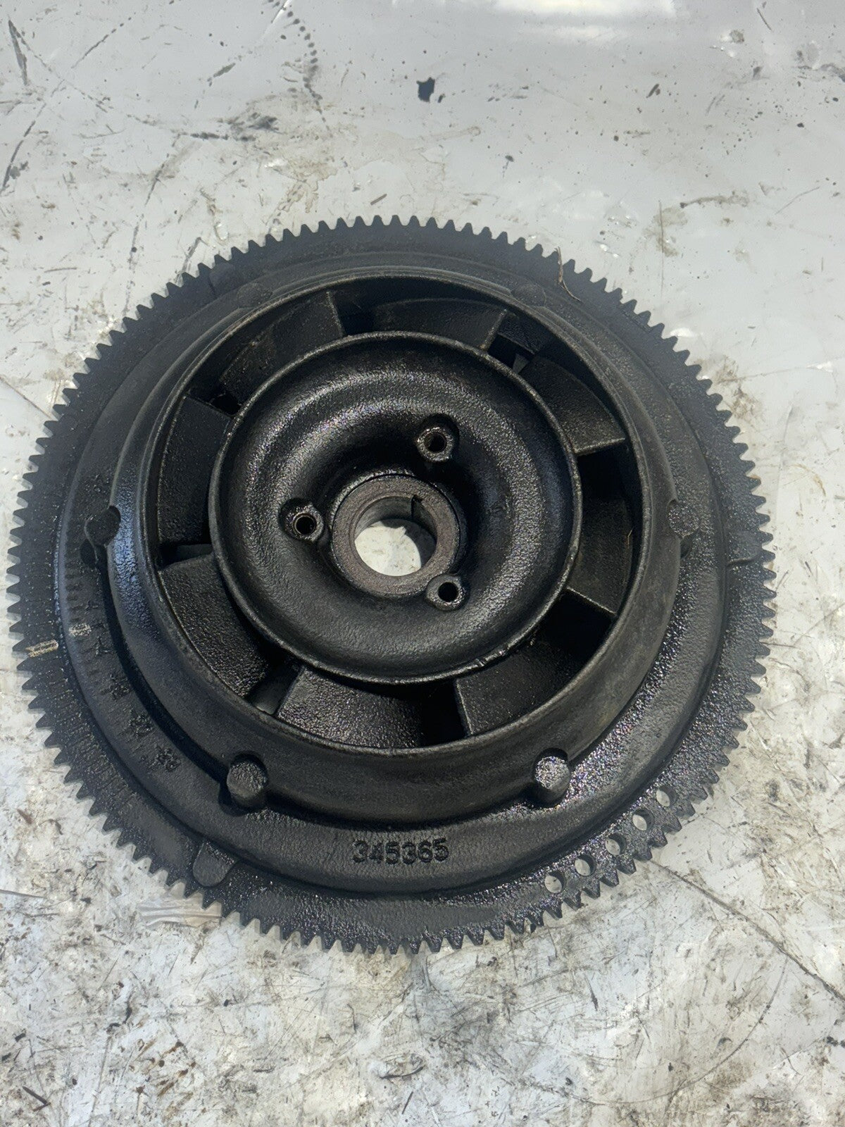 Johnson Evinrude 1999 FICHT Flywheel 200 225 HP V6 120T