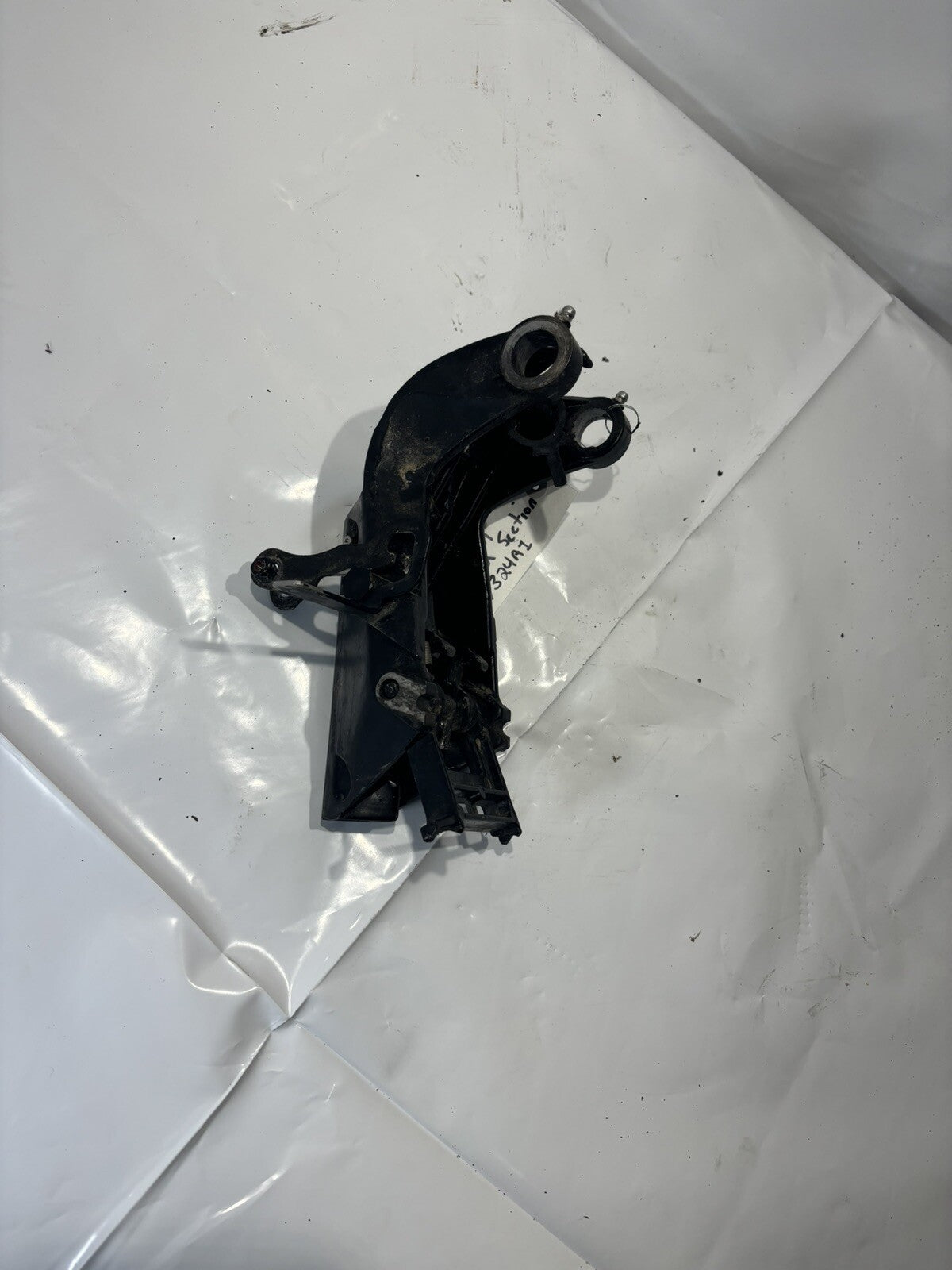 Mercury Outboard Swivel Bracket Housing 1471-7324A1