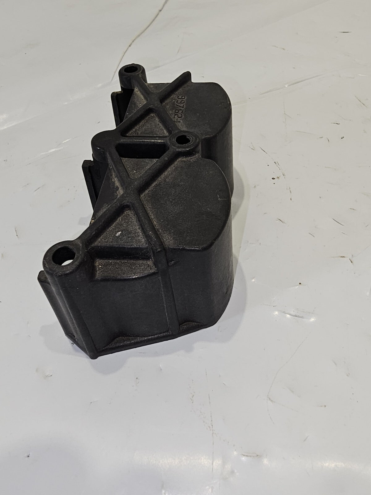 997621 Mercury Outboard Ignition Coil Cover