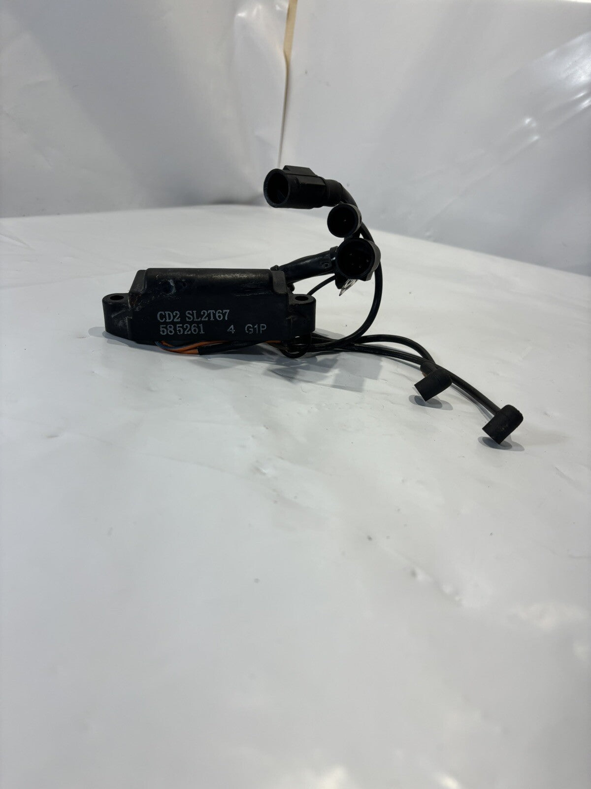 OMC Evinrude Johnson 40hp 50hp Outboard Rectifier Regulator 585001 OEM 0585001