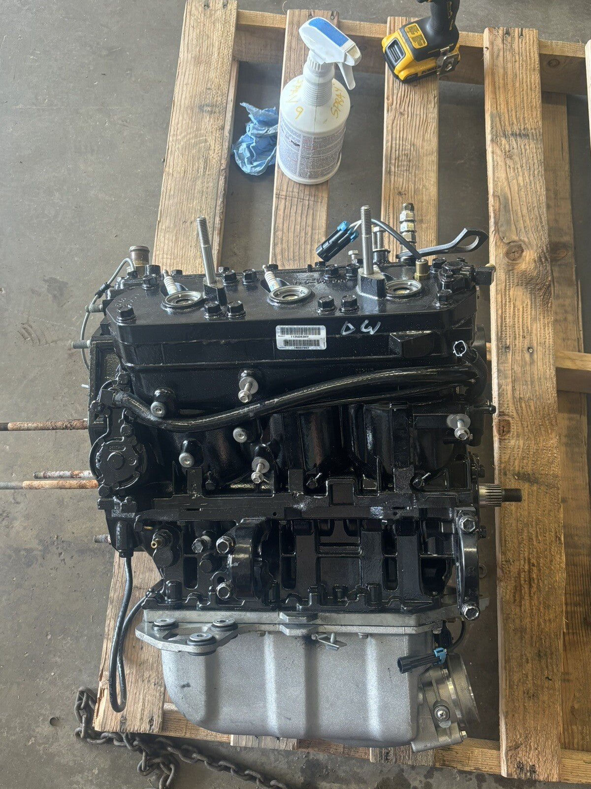 2006 Mercury 135HP Optimax 2 Stroke Powerhead CrankCase 879808T07 233 Hours