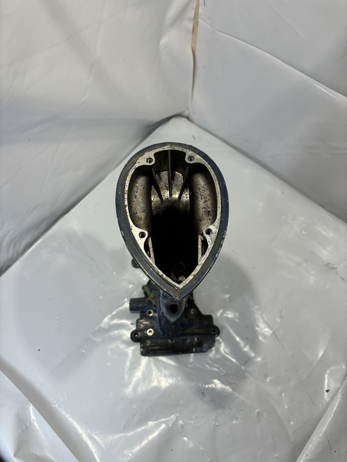 Johnson Evinrude Exhaust Housing 0385850
