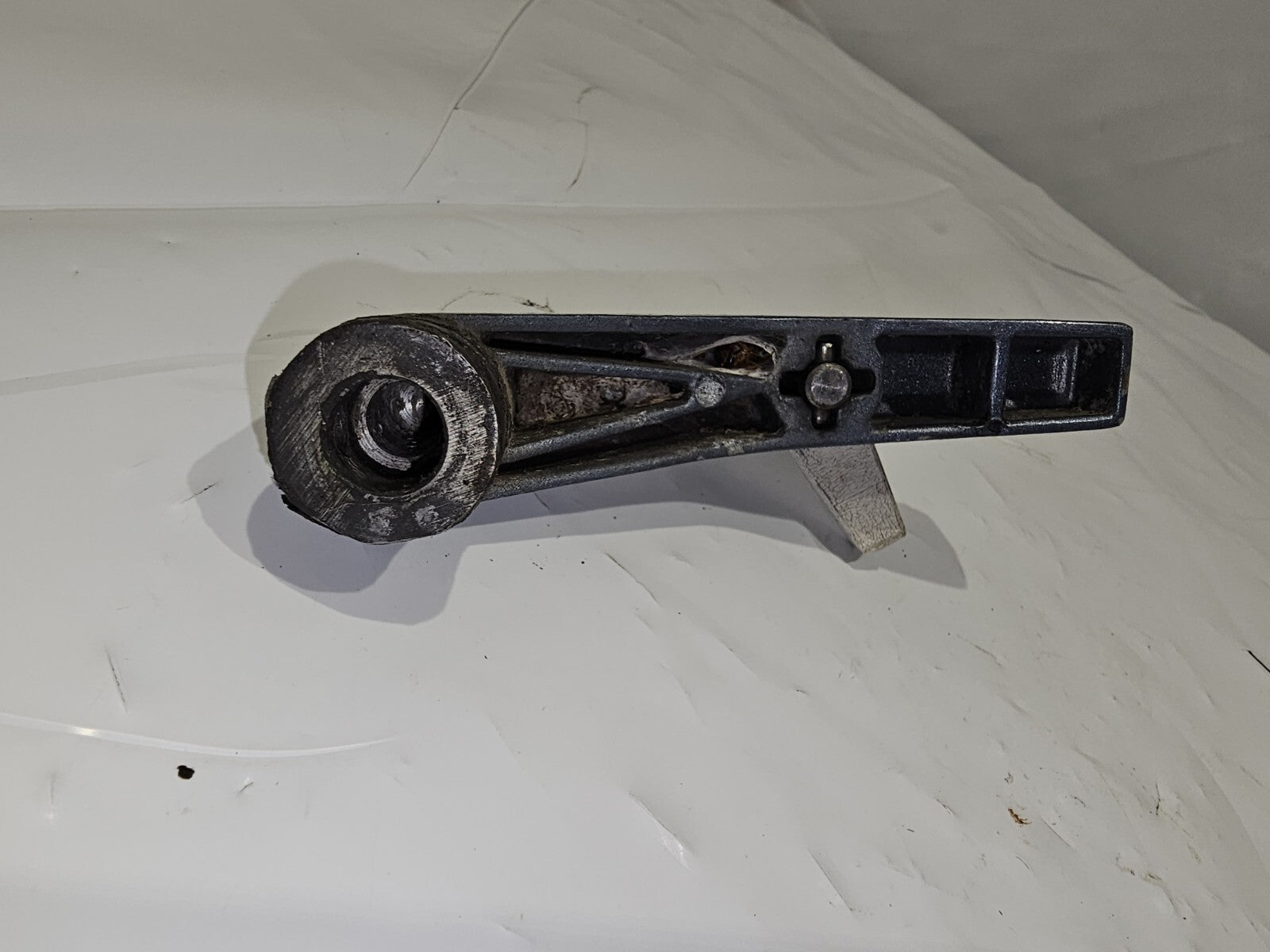 Yamaha Marine Outboard 25HP 30HP HANDLE, GEAR SHIFT 689-44111-00-EJ