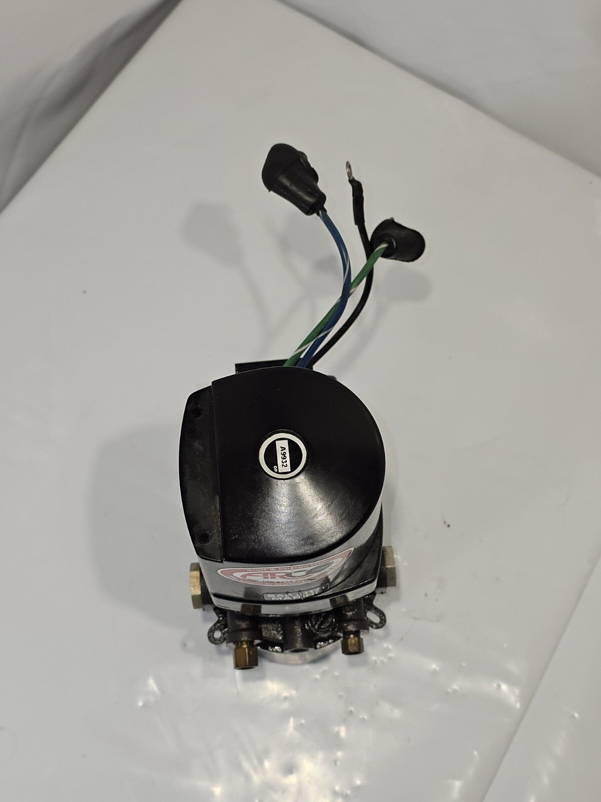 Arco Marine Tilt/Trim Pump Assembly